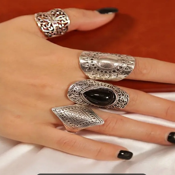 Jewelry | Set Of Rings | Poshmark